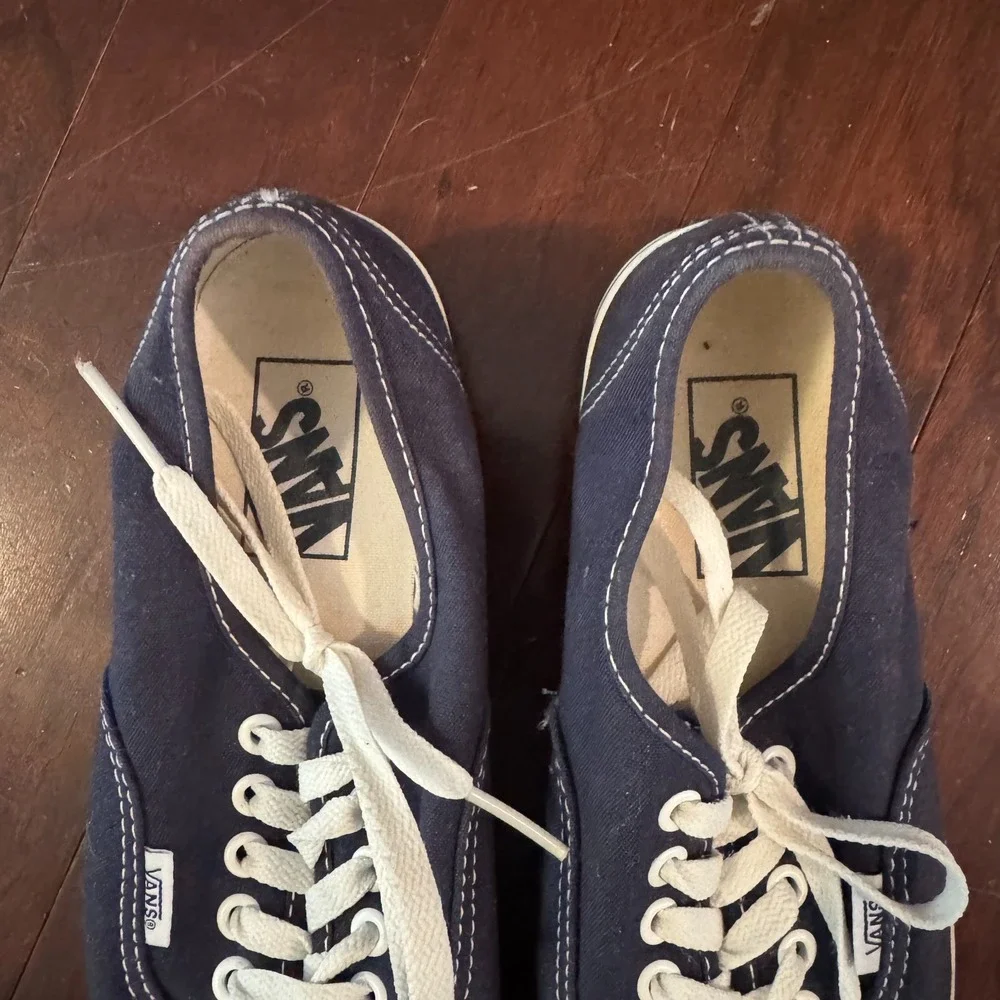VANS Authentic Navy Blue Canvas Lace Up Low Top Sneakers Shows Womens 8 Mens 6.5